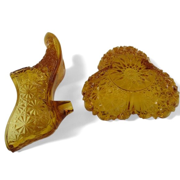 Glass BOOT And DISH Amber-Colored Set With Intricate Starburst Pattern - Picture 7 of 11